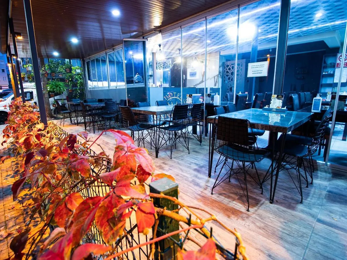 Exporoyal Hotel Antalia 3*,